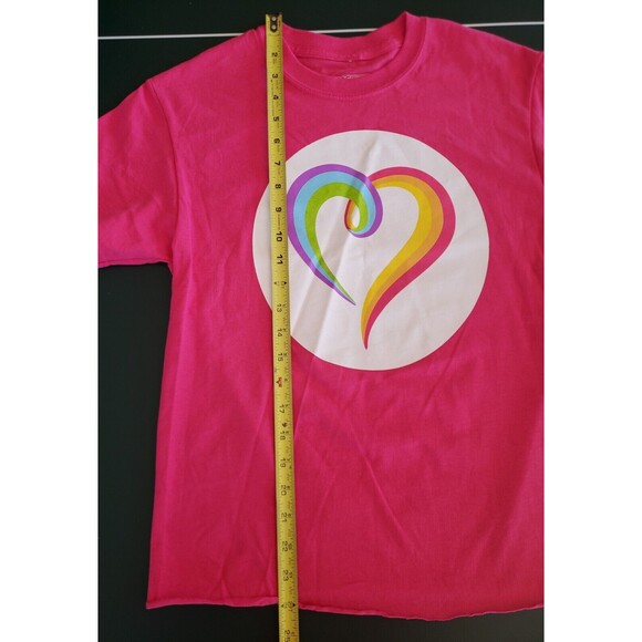 NEW CARE Bears Unlock The Magic Hot Pink T-Shirt Size Small Rainbow Heart NWTs - Picture 8 of 11
